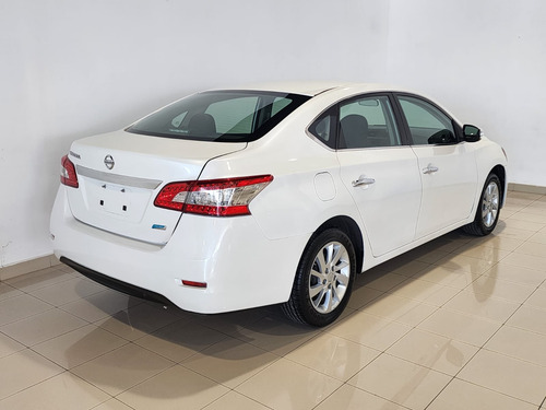 Nissan Sentra 1.8 Advance At