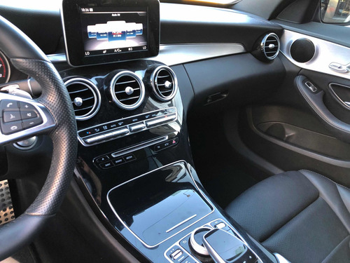 Imagen 12 de 13 de Mercedes-benz 250 C250 Amgline
