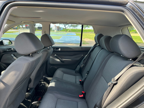Volkswagen Golf 2.0 Highline Tiptronic