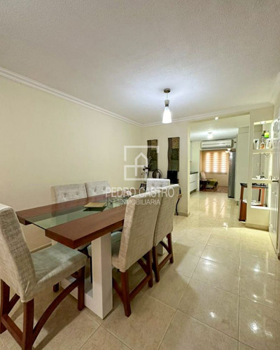 Imagen 4 de 16 de Se Vende Hermoso Y Moderno Townhouse De 4 Habitaciones Ubicado En El Conjunto Residencial Terrazas Del Cachamay, Puerto Ordaz, Ciudad Guayana