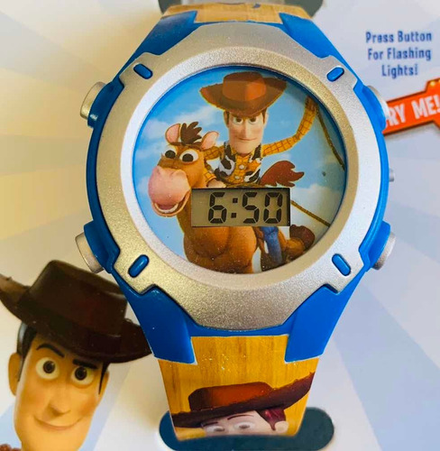 Reloj Toy Story 4 Woody Flashing Led Watch  Nuevo  Original