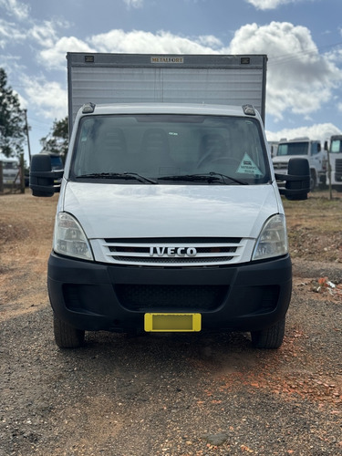 Iveco Daily 55c16 Com Bau Caminhao 3/4 Toco 4x2