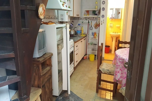 Imagen 4 de 12 de Depto En Planta Baja Interno 2 Ambientes Y Medios En 2 Niveles Zona Centro A 1 Cuadra Del Mar