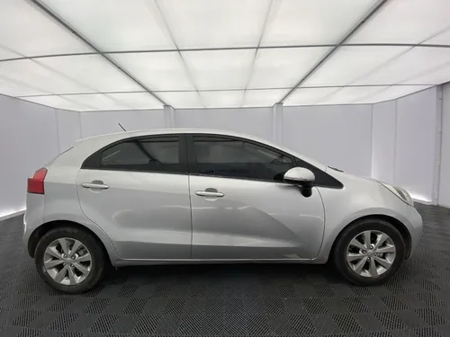 Kia Rio Spice 1.4 Ub Ex