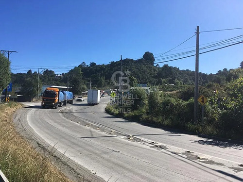 Terreno Versátil: Ideal Para Uso Comercial O Industrial