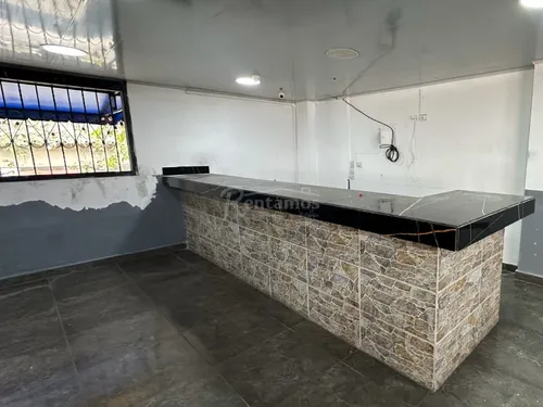 Local En Arriendo En Exposiciones. Cod A11297