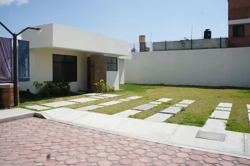 Casa De Un Piso En Venta, Casa Blanca, Metepec, Edo. De México