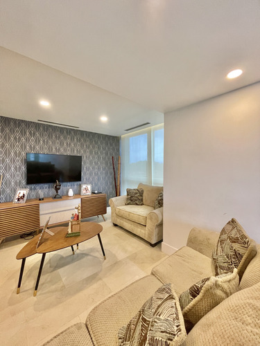 En Venta Apto 350m2 5h+s/5b+s./5p Mirador De Los Campitos