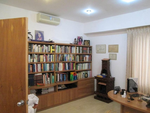 Imagen 5 de 25 de Lmgc Vende Espectacular Apartamento En La Castellana Cod: 22-5028