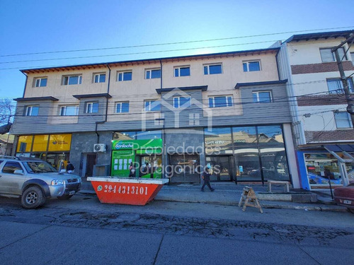 Departamento Monoambiente En Venta En Centro De Bariloche, Vista Al Lago