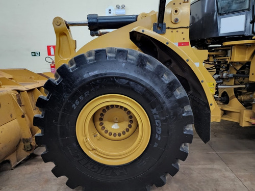 Carregadeira Caterpillar 966l Ano 2017 (cat 966l) 