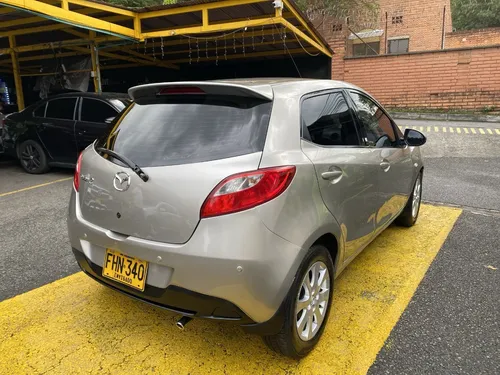Mazda 2 1.5 15hm8 2010