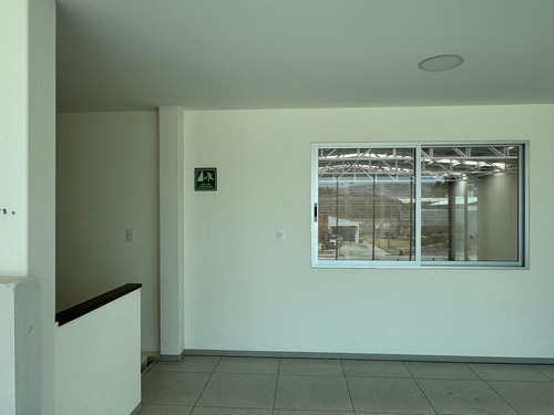 Bodega Con Show Room En Renta Punto Unión, León, Gto
