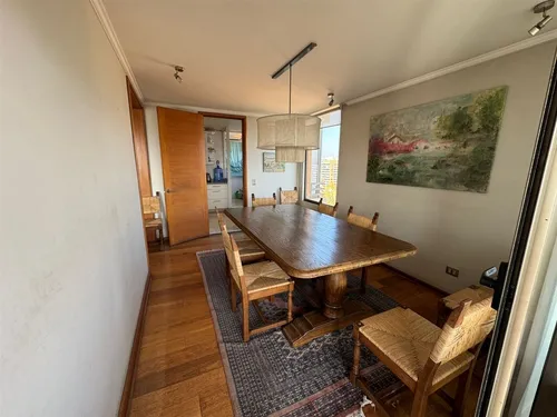 Departamento En Arriendo De 4 Dorm. En Vitacura