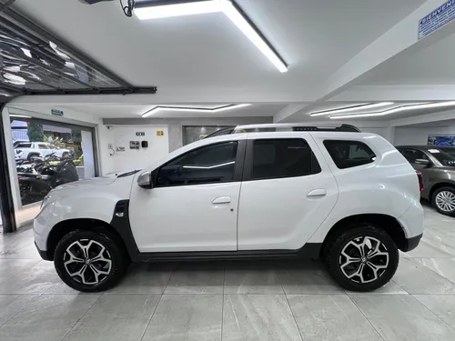 Renault Duster Intens MT 1.3 Turbo 4x4 2023