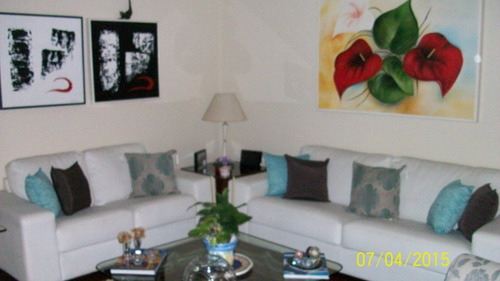 Imagem 5 de 15 de Sobrado Alto Padrao 350m. Jardim França. 4 Dormit. 3 Suites Sendo 1 Master.pscina. 06 Vagas - Bl968