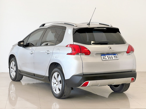 Imagen 6 de 24 de Peugeot 2008 Allure 1.6