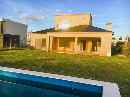 Imagen 14 de 20 de Muy Linda Casa En Venta En San Gabriel, Villanueva. 3 Dorm-jardin Y Pileta