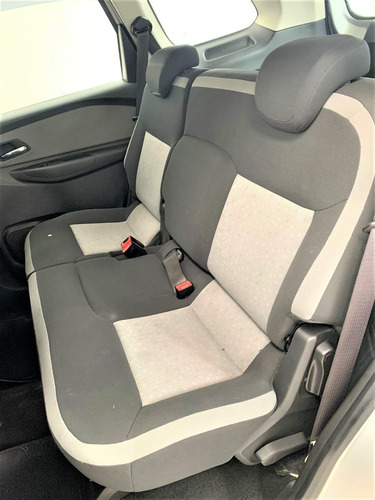 Imagem 10 de 15 de Chevrolet Spin