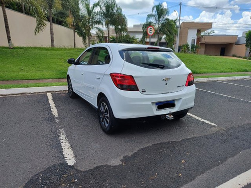 Chevrolet Onix Onix 1.4 MPFI LTZ 8V FLEX 4P MANUAL