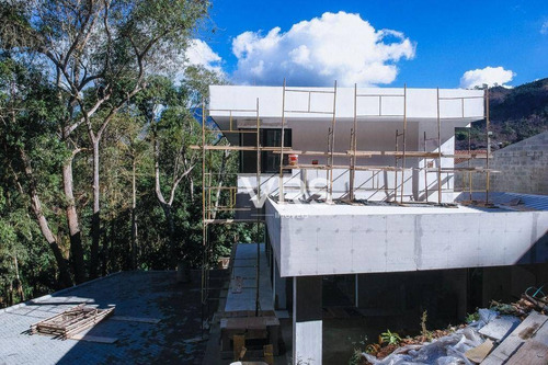 Imagem 6 de 13 de Casa Com 3 Suítes À Venda, 220 M² Por R$ 1.490.000 - Parque Do Imbui - Teresópolis/rj - Ca0409
