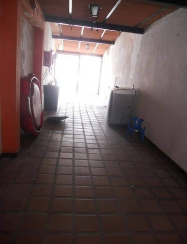 Imagen 9 de 10 de Vendo Bonita Y Comoda Casa En Res. Palo Negro. 04243252273