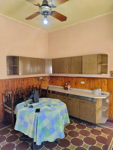 Alto Alberdi Vendo Casa 2 Dormit, 2 Baños, Cochera Y Patio + Depto 1 Dormit, C/terraza.