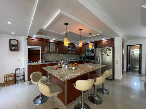Se Vende Townhouse Tipo Casa En Mañongo Naguanagua