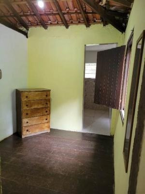 Imagem 5 de 14 de Oportunidade De Chácara Com Piscina Sendo1.000m² E 3 Quartos