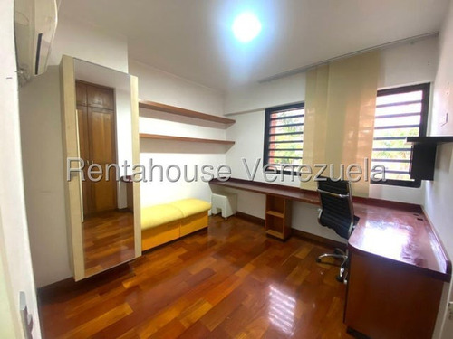 Apartamento En Alquiler Los Naranjos #25-21404