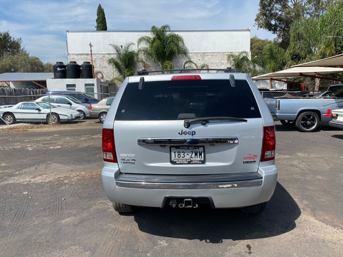 Imagen 10 de 15 de Jeep Grand Cherokee 2010 Limited 4x4, Excelentes Condiciones