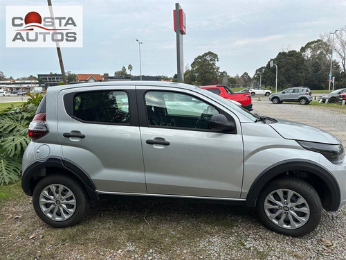 Fiat Mobi like