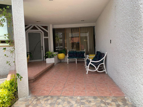 Casa En Venta En Co. La Pradera, Irapuato, Gto.