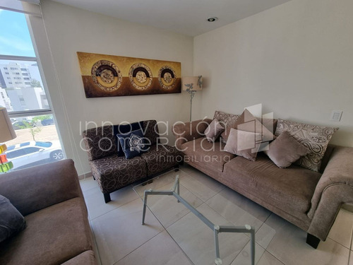 Departamento Amueblado En Renta En Privalia, Amplios Espacios