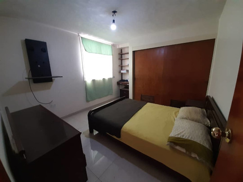 Imagen 4 de 14 de Sabana Grande Apartamento Remodelado En Venta