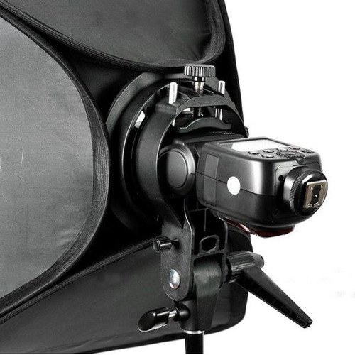 Imagen 2 de 4 de Softbox Autoarmable Plegable Godox 80x80cm C/ Rotula + Funda