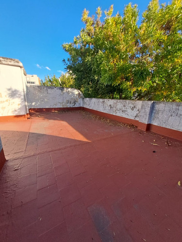 Piso Unico 4 Amb Al Frente Con Terraza - Alquilado Hasta Diciembre 2025 -