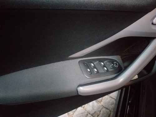 Peugeot 208 1.6 Allure Tiptronic