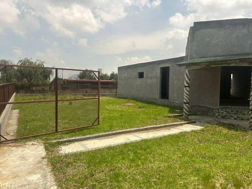 Se Vende Terreno Con Casa En Obra Gris Cacalomacan