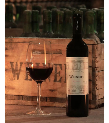 Imagen 3 de 10 de Vino Weinert Merlot Caja X 6 X 750ml.