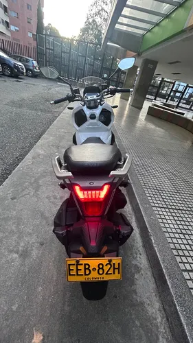 Se Vende Sym Adx 150 Color Blanco, Intacta , Poco Uso