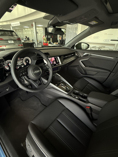 Audi A3 1.4 Sedán 35tfsi Select At Dsg