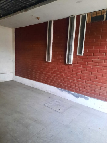 Se Vende Gran Casa 8 /d 4/b Comuna De Ñuñoa