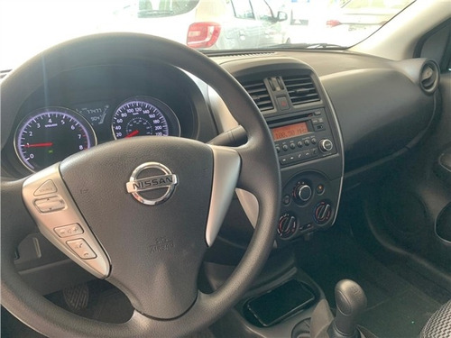 Nissan Versa 1.6 16v Flexstart S 4p Manual