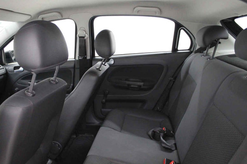 Imagen 11 de 15 de Volkswagen Gol 2018 4 Cilindros