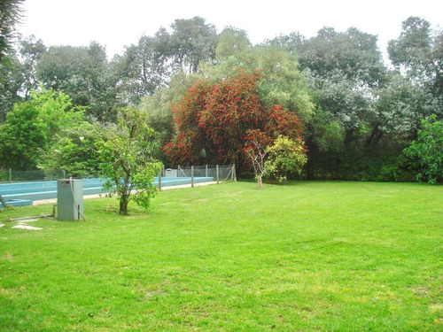Imagen 4 de 16 de Quinta El Cazador, Escobar, Gran Parque Quincho Gran Pileta