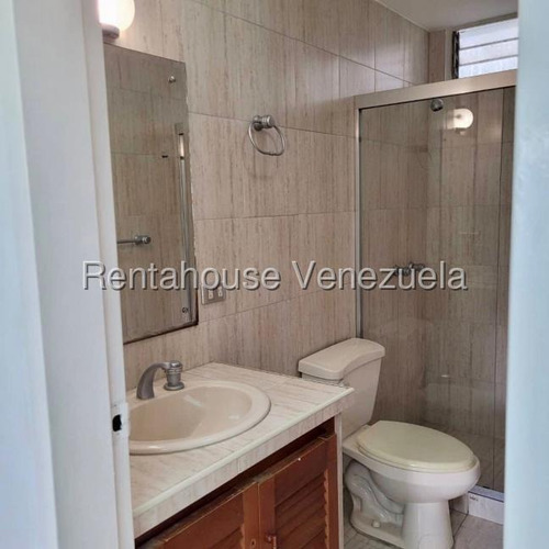 Oficina En Alquiler Las Mercedes #25-14771 K.f