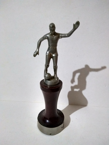 Antigo Troféu De Futebol Não É Gulliver Metal E Madeira (Usado)