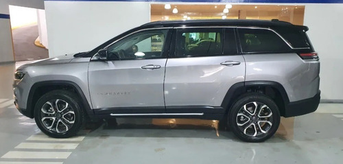 Imagen 15 de 16 de Jeep Commander Limited Gse 1.3t Automatica At6 7 Asientos $