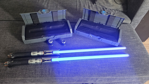 Sable Luz Lightsaber Cal Kestis Galaxies Edge (Usado)